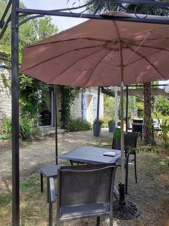 Chambre d'hôtes Domaine des Oliviers Sarlat-la-Canéda Exterior foto